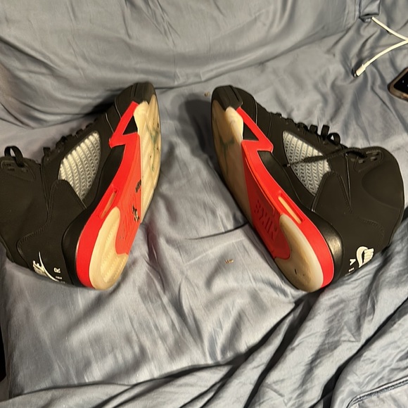 Jordan’s excellent condition size 12 no box - Picture 7 of 9